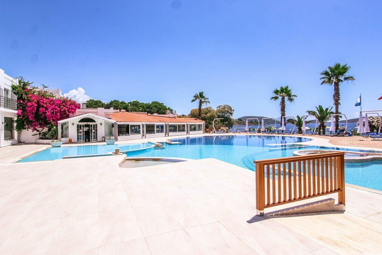 Club Muskebi Hotel Bodrum ภายนอก รูปภาพ