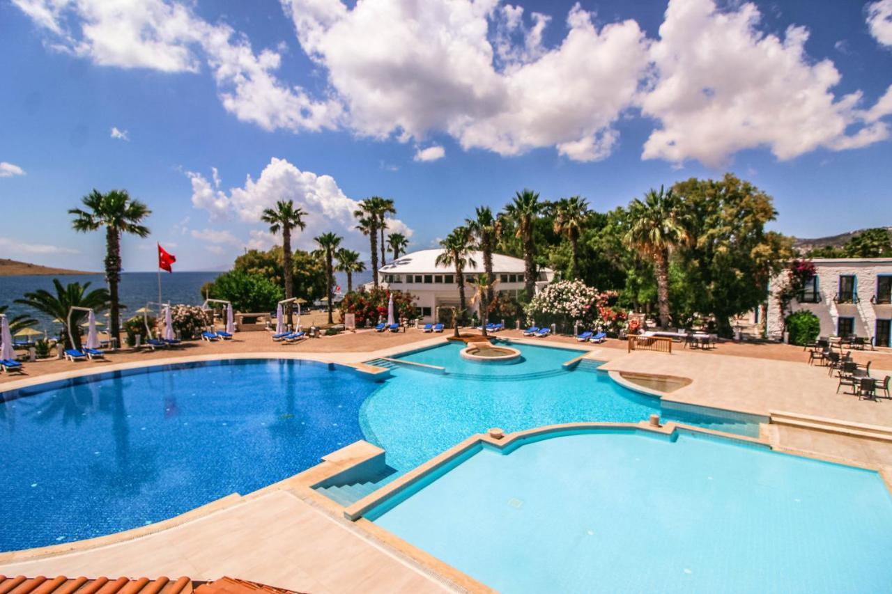 Club Muskebi Hotel Bodrum ภายนอก รูปภาพ
